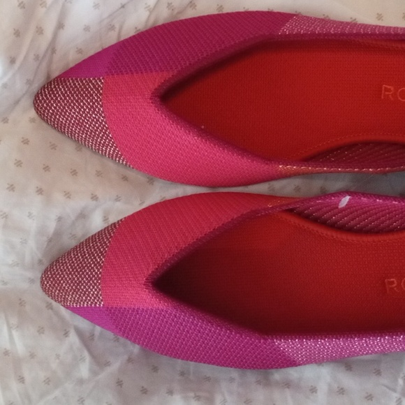 Rothys Point Flat NEVER WORN with STICKERS still on soles - Picture 3 of 8